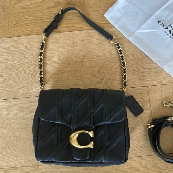 Coach - Times Square Tabby Quilted Shoulder Bag in Black - Picture 2 of 8